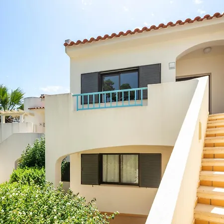 With Large Roof Terrace & Great Views Appartamento Carvoeiro (Lagoa)